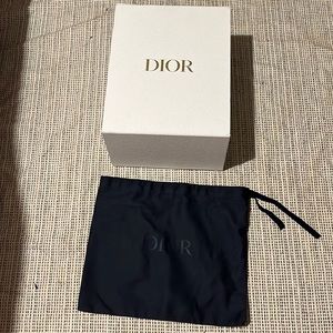 DIOR WHITE BOX and dust bag